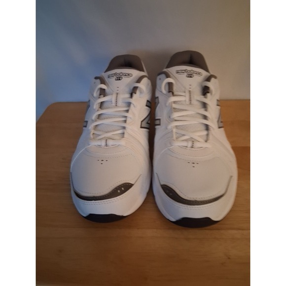 Mens New Balance 519 Size 9.5 - Picture 2 of 5